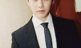 娱乐圈吃瓜任嘉伦,娱乐圈吃瓜达人，揭秘明星幕后故事